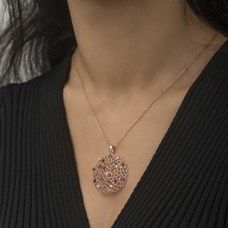 Gümüş Rose Geometrik Desenli Madalyon Kolye - Görsel 2